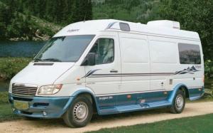 Leisure Travel Vans Free Spirit 210A '2003